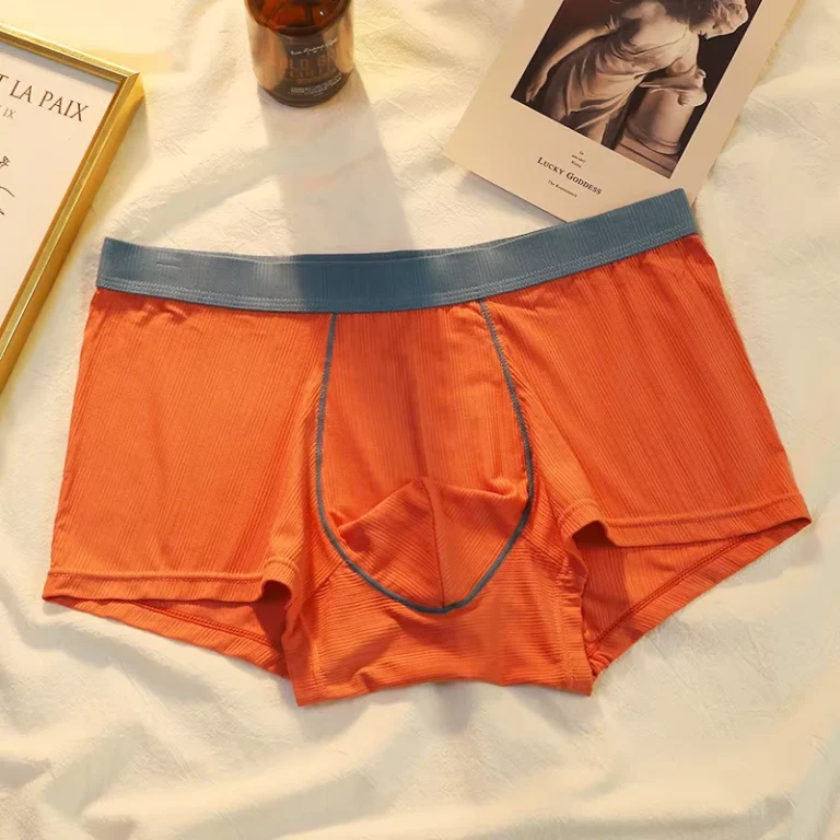 Casual-and-Comfortable-Mens-Arrow-Pants-Custom-Boxer-Short-Plus-Size-Mens-Underwear-Simple-Natural-Mens-Underwear