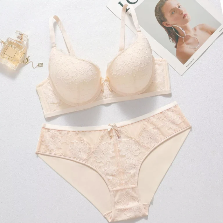 Charmoire-OEM-ODM-Sexy-Breathable-Lace-Bra-Panty-Set-with-Underwire-Push-Up-Bikini-Panties-for-Women