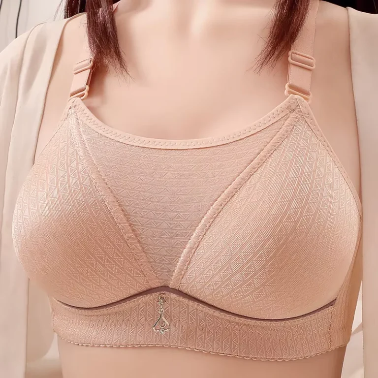 Cross-Border-Comfortable-Push-Up-Bra-for-Mom-Wireless-Plus-Size-Bra-Large-Cup-Adjustable-Breathable-for-Middle-Aged