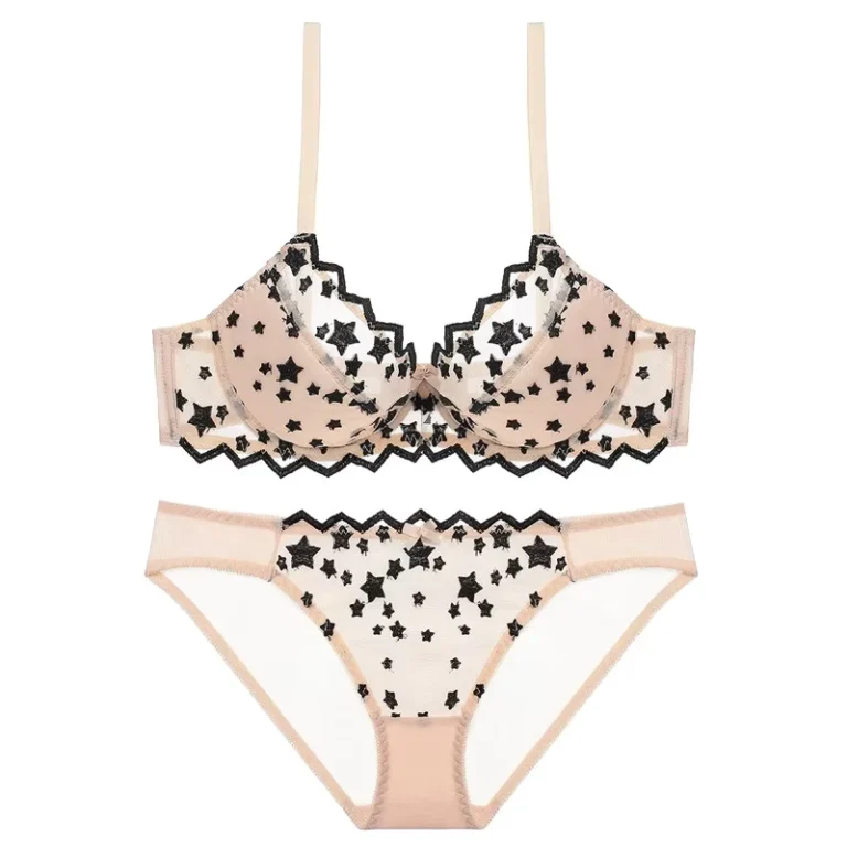 European-and-American-Fashionable-Sweet-Teen-Girl-Sexy-Lace-Bra-Amd-Brief-Sets-Embroidery-Thin-Cup-Womens-Underwear-Set