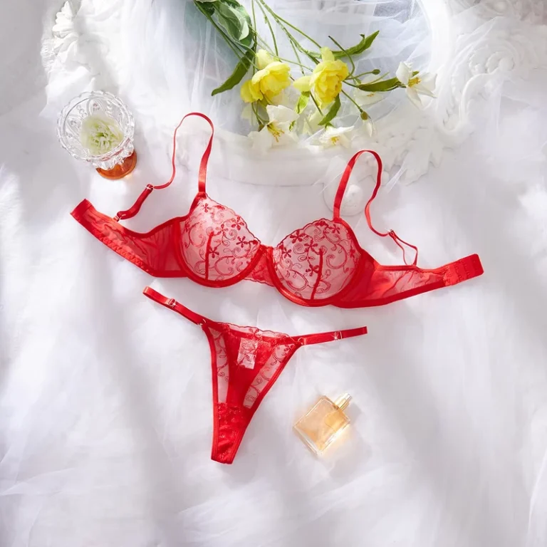 Mature-Women-Underwire-Bra-and-Thong-Underwear-Sexy-Transparent-Red-Floral-Embroidery-Sheer-Mesh-Lingerie-Set-2Pcs