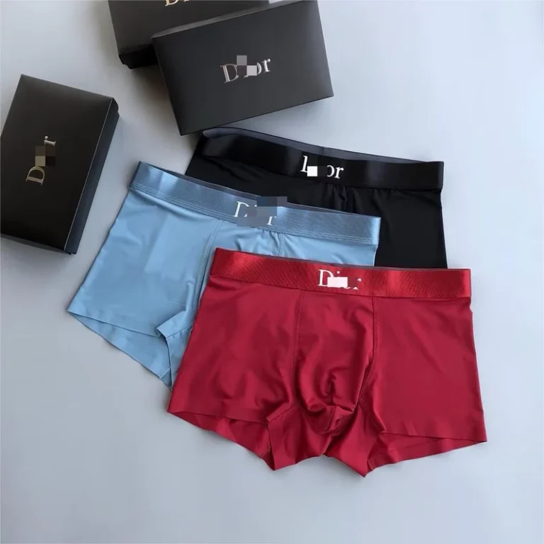 Men-Underwear-High-End-Ice-Silk-Four-Corner-Briefs-Breathable-Smooth-Seamless-Underwear-Mens-Sexy-Underwear