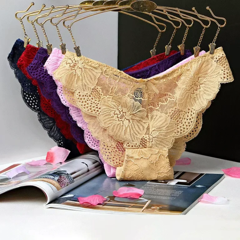 New-Lace-Panties-Underwear-Panties-Sexy-Women-Hot-Sexy-Girl-Panties-in-Lingerie-Girls-Wearing