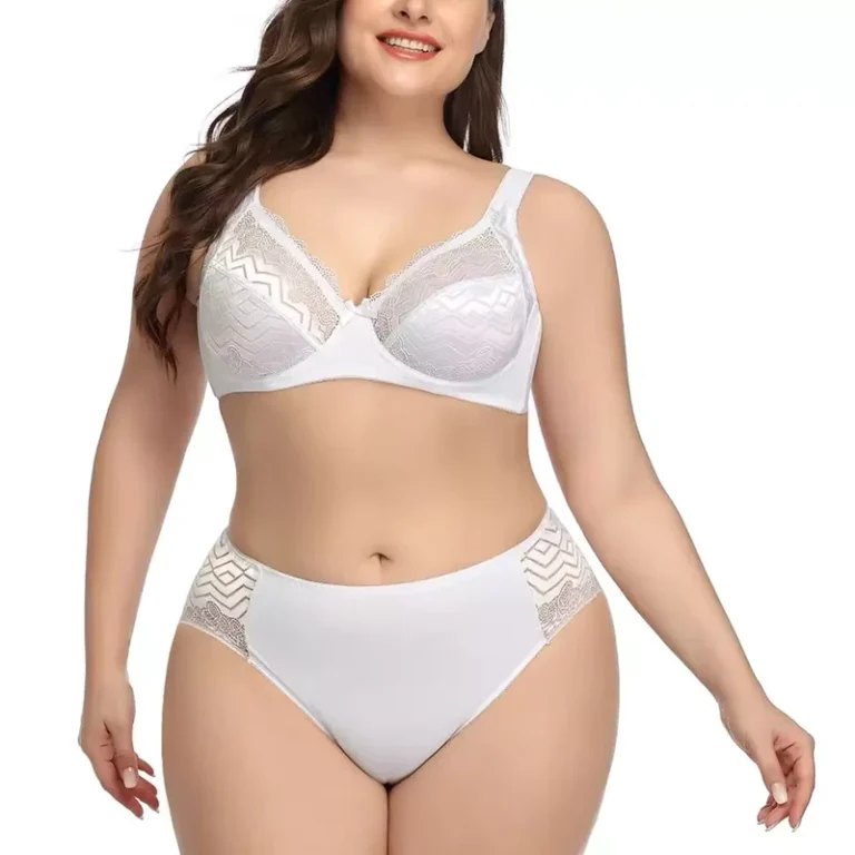 Plus-Size-Women-Bra-Panties-Set-Breathable-Transparent-Lace-Embroidery-Back-Close-Wire-Bra-Set-1
