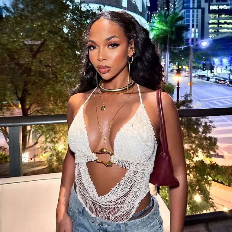 Sexy-Summer-Solid-Color-Mesh-Halter-Backless-Deep-v-Neck-Halter-Top-Women-Camisole
