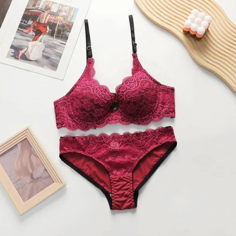 Women-Panties-and-Bras-Model-Underwear-Pantys-Designer-Sexy-Lace-Lingerie-Bra-Sets-for-Women