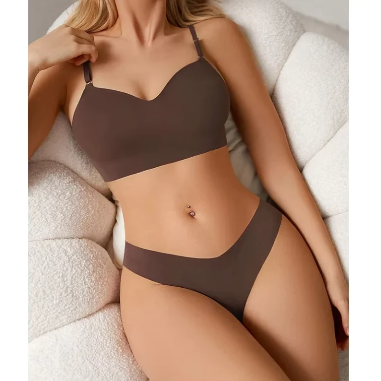 Womens-Underwear-Seamless-Bra-Thong-Underwear-Comfortable-Wireless-Bra-With-Thong-Panties-Womens-Lingerie-Set