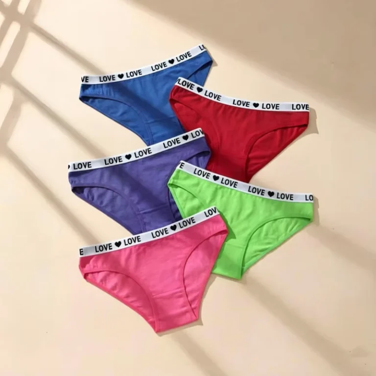 cross-border-womens-underwear-sexy-letter-panties-cotton-sports-seamless-low-waist-briefs-overseas-supply-1